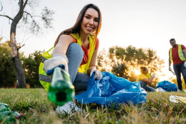 Best Junk Hauling Services  in North Industry, OH